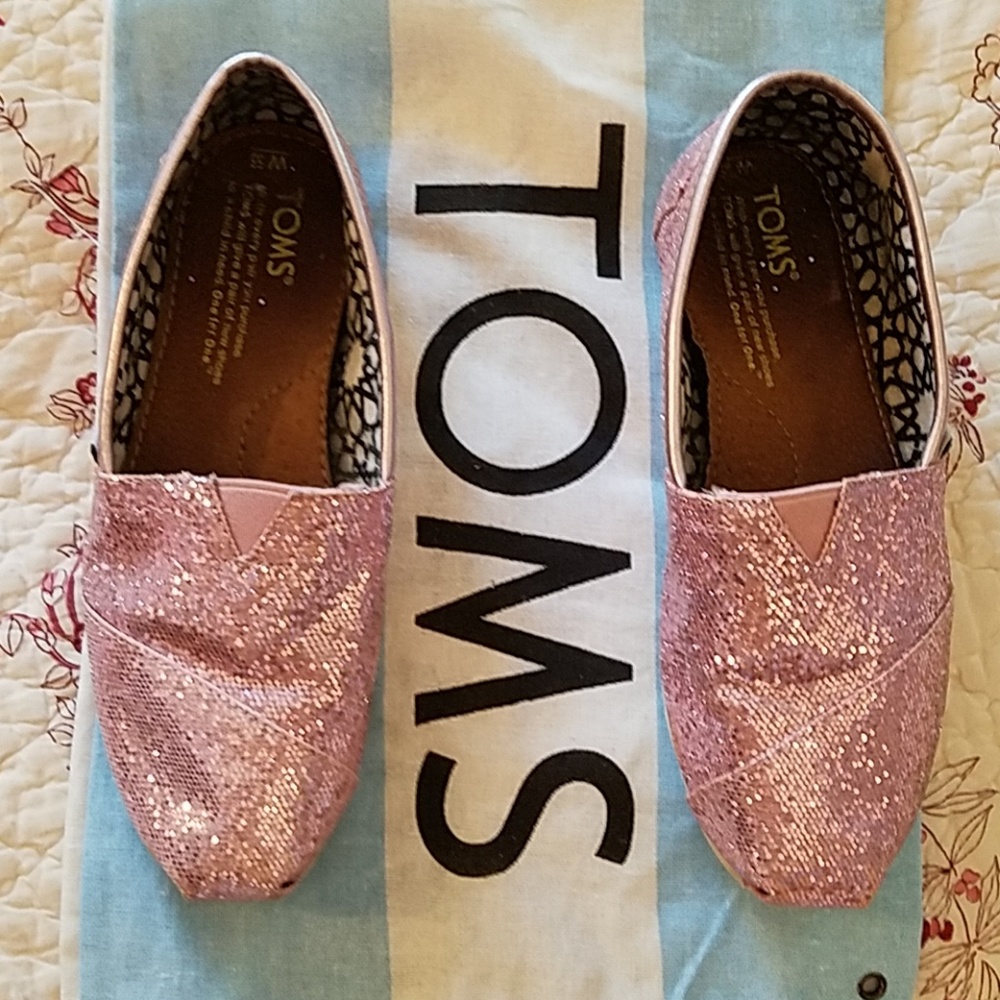 Women's Tom's slip-on glitter shoes